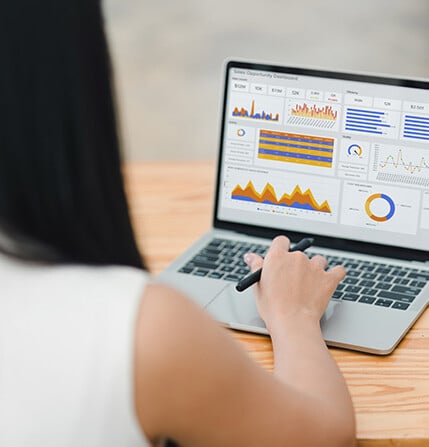 digital analytics image-1